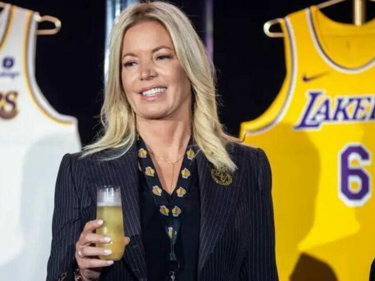 Jeanie Buss