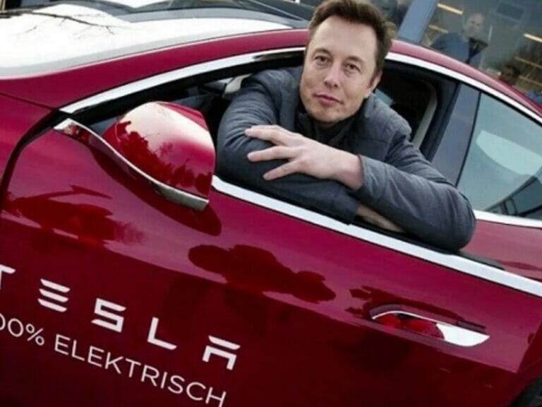 Elon Musk - Tesla