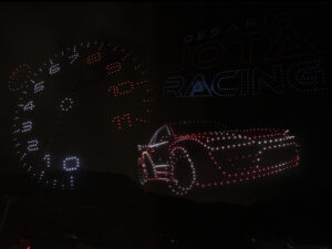 Algumas das cenas protagonizadas por drones durante o Jota Racing.